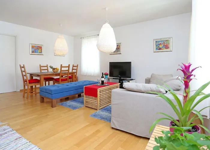 Luxury Apts Leone Centre Διαμέρισμα