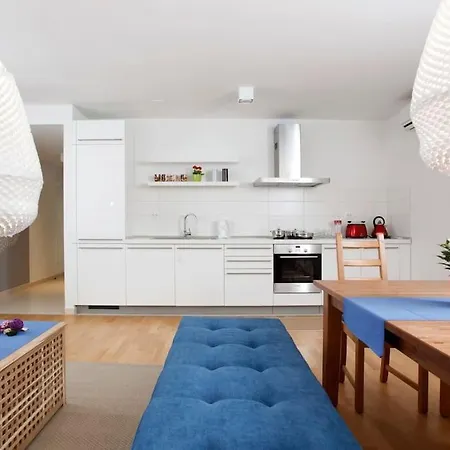 Luxury Apts Leone Centre Daire *