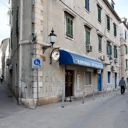 Luxury Apts Leone Centre Appartement *