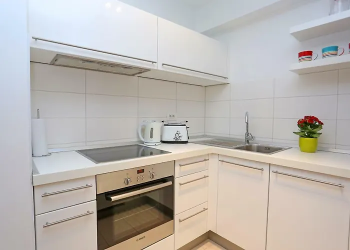 Luxury Apts Leone Centre Lejlighed